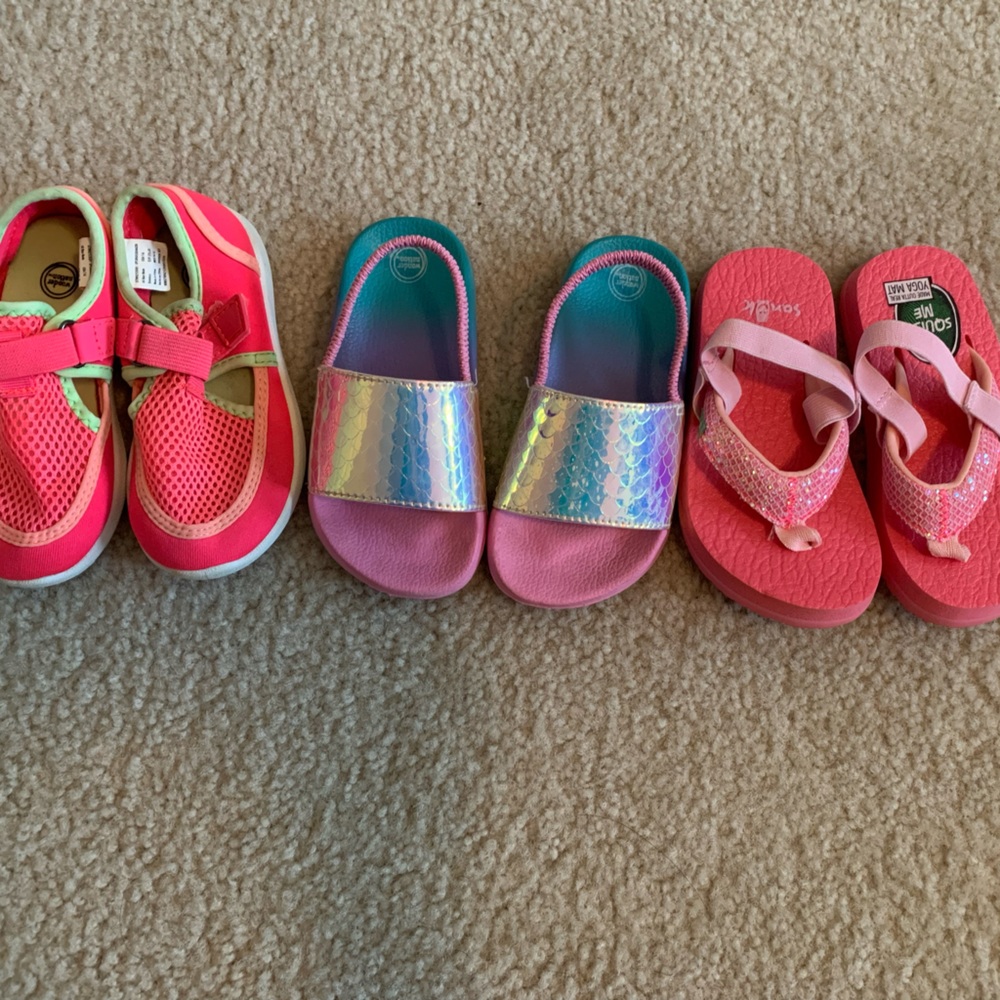 Sandals- toddler girls size 7/8
